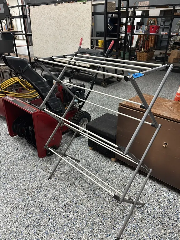 LAUNDRY DRYING RACK