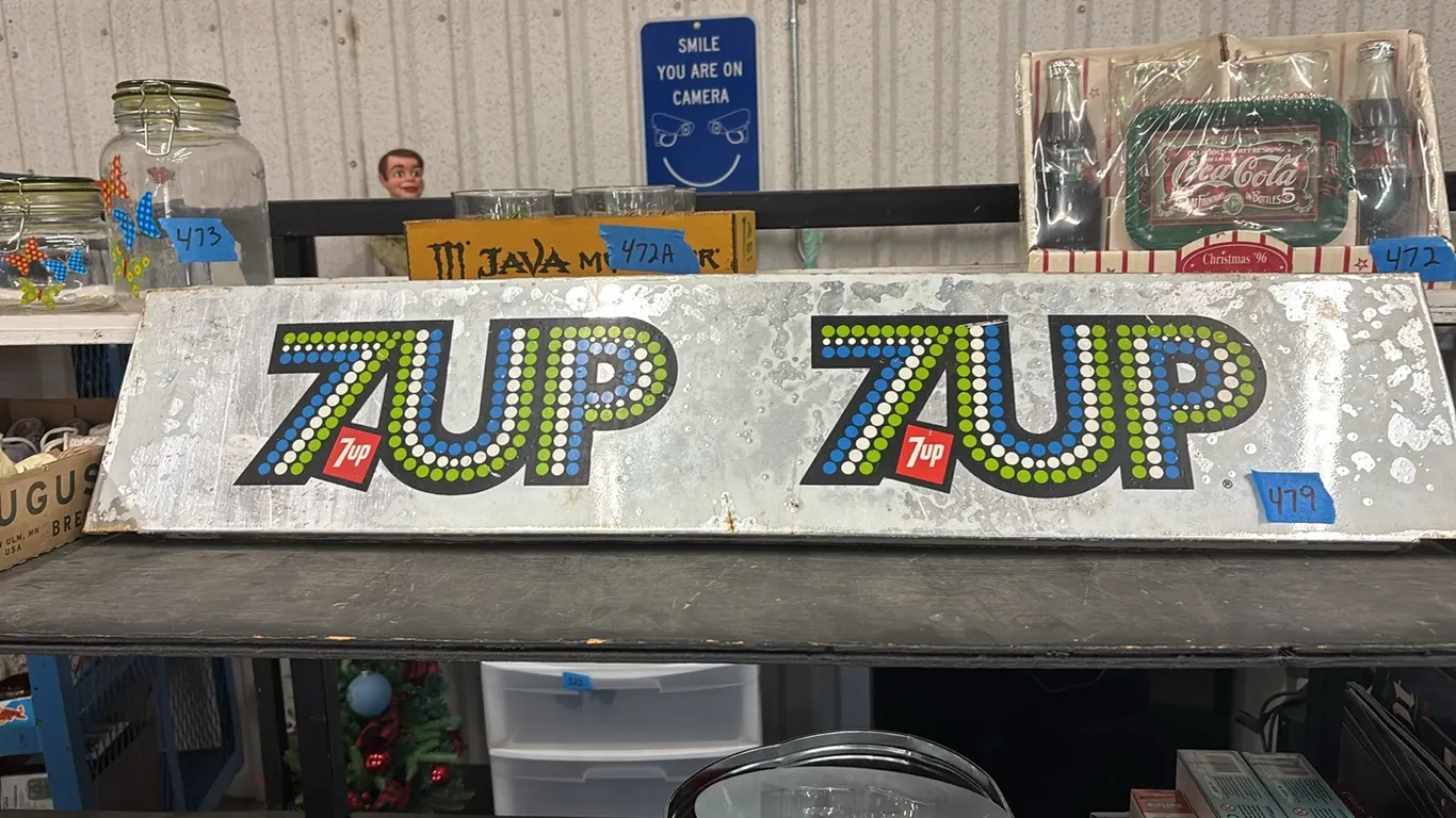 METAL 7UP SIGN 38”x8”