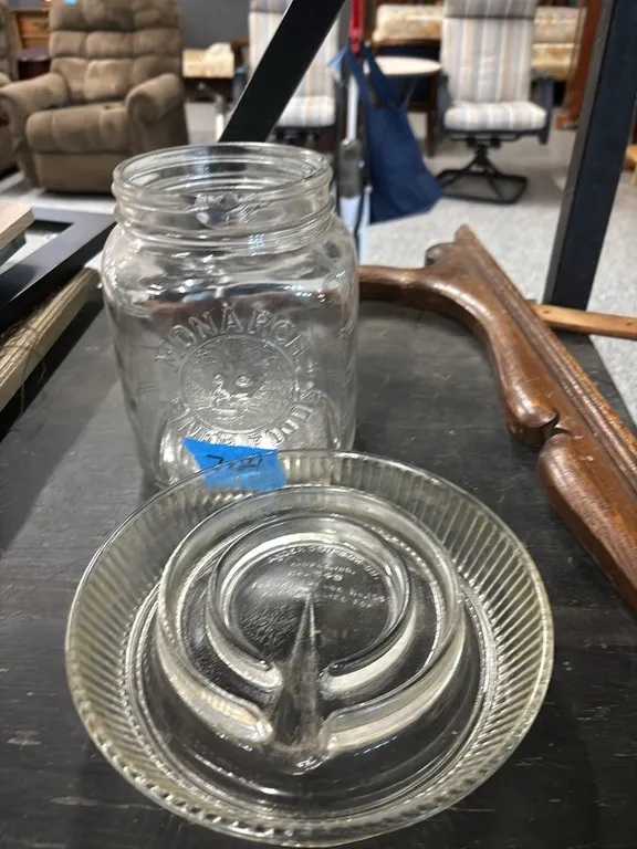 LARGE GLASS JAR WITH CRACK-GLASS CHICKEN WATERER BOTTOM