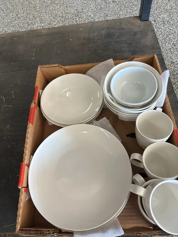 CULINARY ARTS ESSENCE WHITE DISH SET