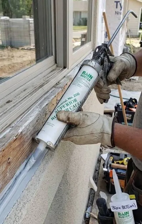 Rain Buster No. 200 Superior Rubber Caulk 205ml (36 Count)