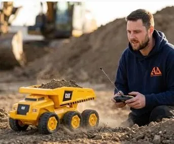 CAT Massive Mover Steel Dump Truck RC 2.4GHz