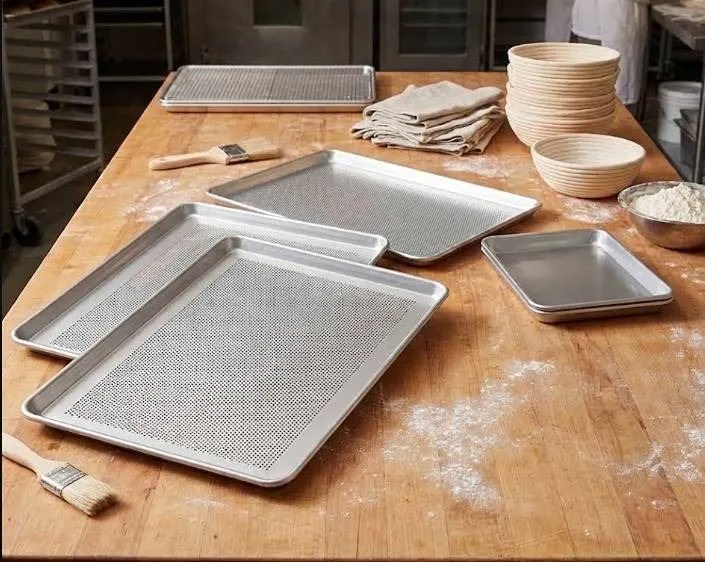 3 Large and 2 Small Baking Trays
