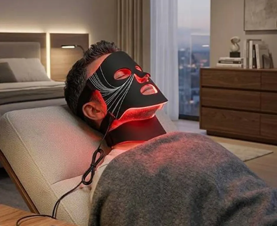NewItem LED Light Therapy Mask 7 Colours Face Device