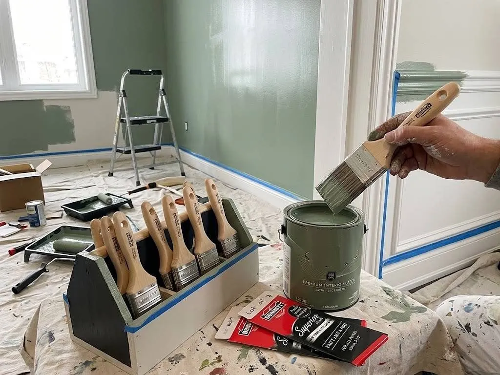 7 Bennett Superior Finish Paint Brushes