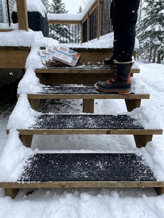 Technoflex Secure Step Rubber Stair Treads, Lot of 4