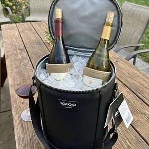 Igloo Luxe Black Cooler Bag for 2 Bottles