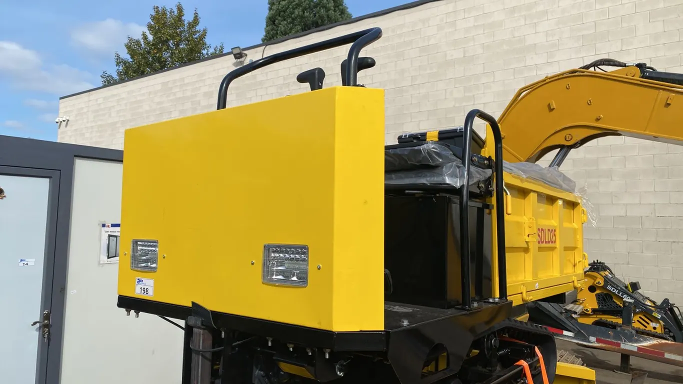 SDLANCH SDLD25 YELLOW RIDE ON GAS POWERED MINI CRAWLER DUMPER, 3 SPEED, 9" TRACKS, MANUAL DUMP BOX
