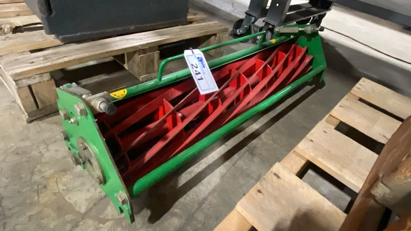 DENNIS MOWER 34" BLADED CYLINDER COMMERCIAL WALK BEHIND MOWER CASSETTE