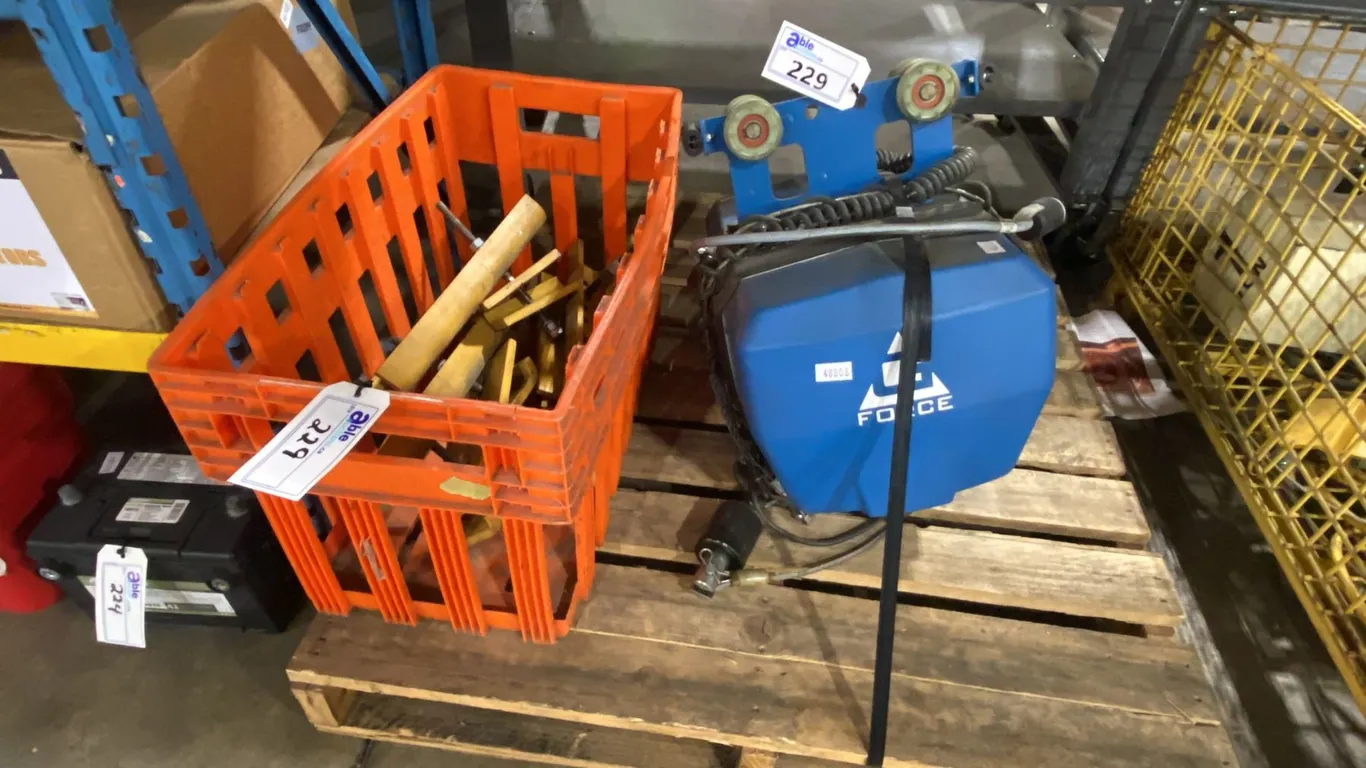 GORBEL G-FORCE IQ 660 HEAVY DUTY SMART HOIST, 660LB CAPACITY, ADVANCED TOOLING INTEGRATION, ANTI