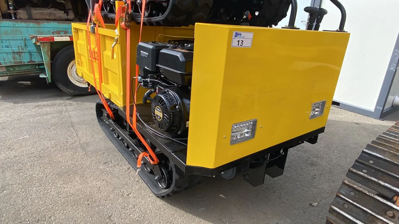 SDLANCH SDLD25 YELLOW RIDE ON GAS POWERED MINI CRAWLER DUMPER, 3 SPEED, 9" TRACKS, MANUAL DUMP BOX