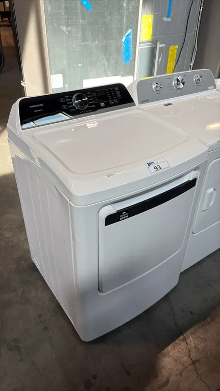 FRIGIDAIRE FLVE752CBW WHITE 7.0 CU FT SENSORDRY TRADITIONAL ELECTRIC DRYER 27"W X 30.1"D X 43.1"H