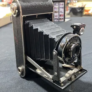 KODAK JUNIOR 620 FOLD-UP CAMERA