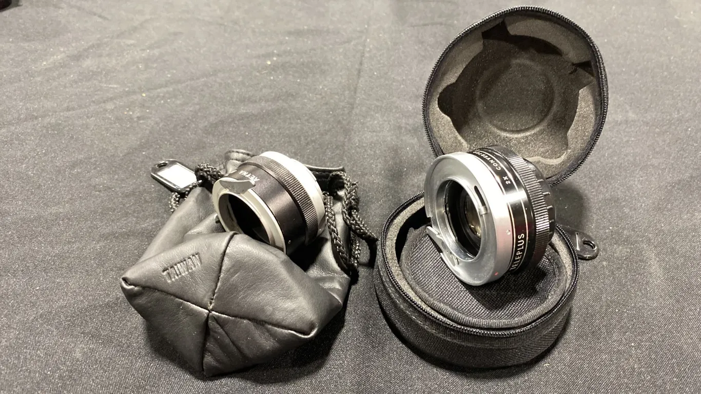 TOPCON 2X TELECONVERTER WITH CASE AND TOPCOR 3X TELECONVERTER WITH SOFT LEATHER CASE