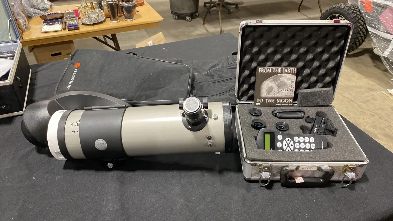 CELESTROM NEXSTAR 114 COMPUTERIZED NEWTONIAN REFLECTOR TELESCOPE
