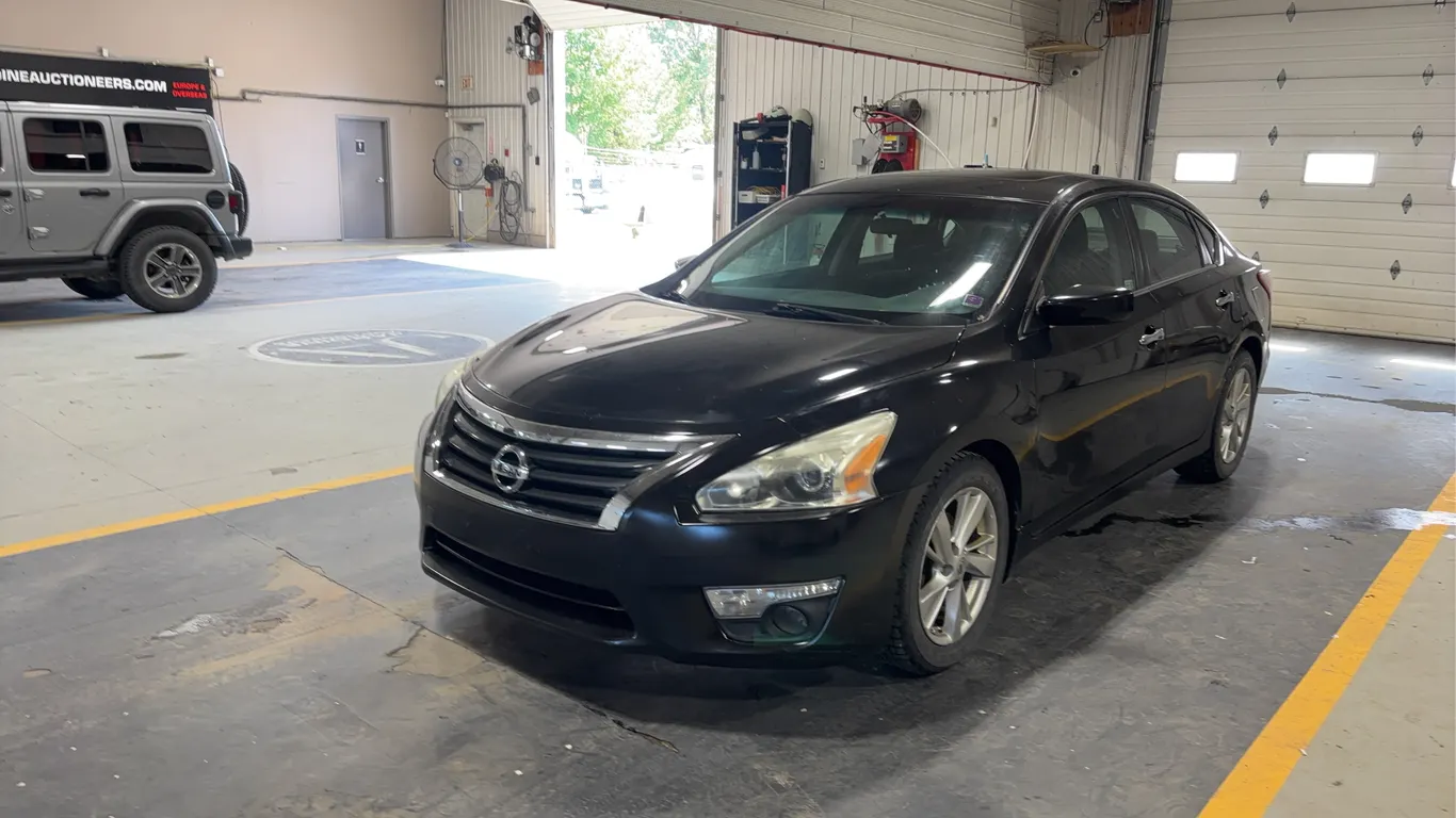 2015 Nissan Altima SV