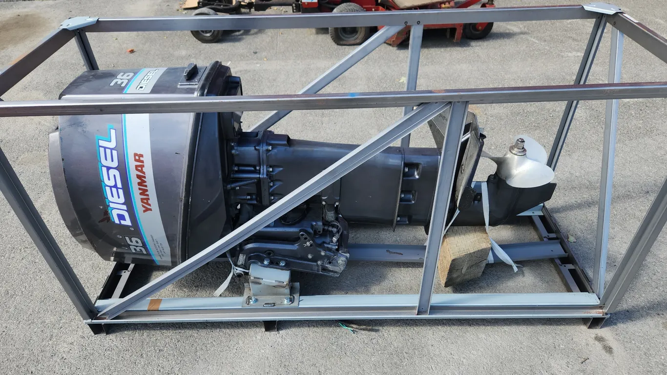 Yanmar D36 Diesel Outboard Motor