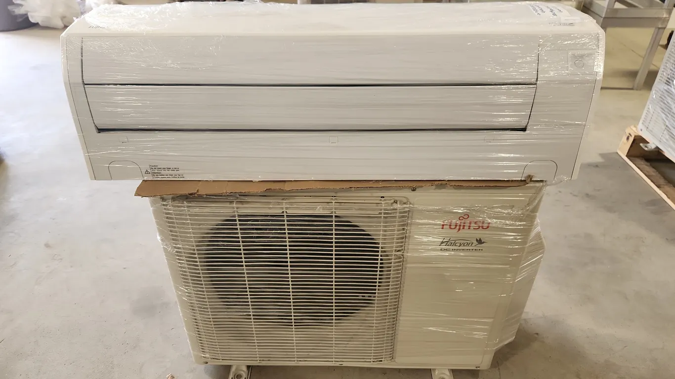 Fujitsu Heat Pump 12k BTU
