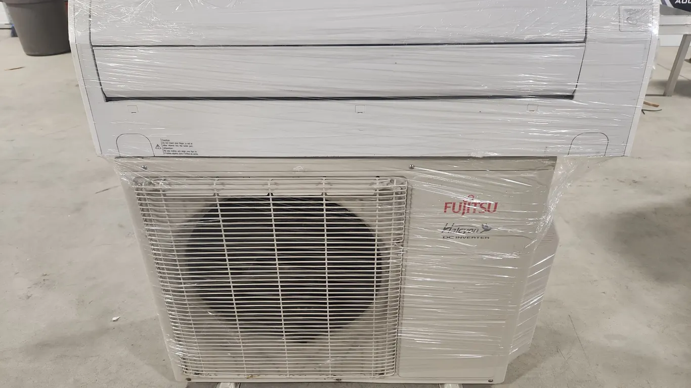 Fujitsu Heat Pump 12k BTU with ODU Stand