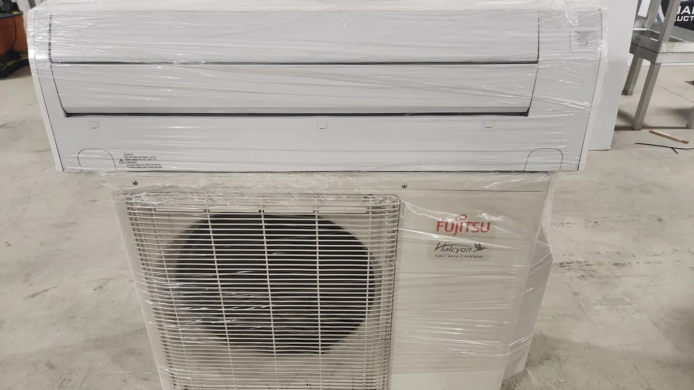 Fujitsu Heat Pump 15k BTU with ODU Stand