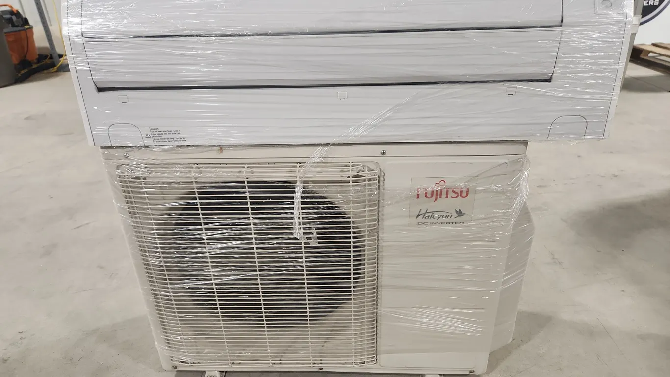 Fujitsu Heat Pump 9k BTU with ODU Stand