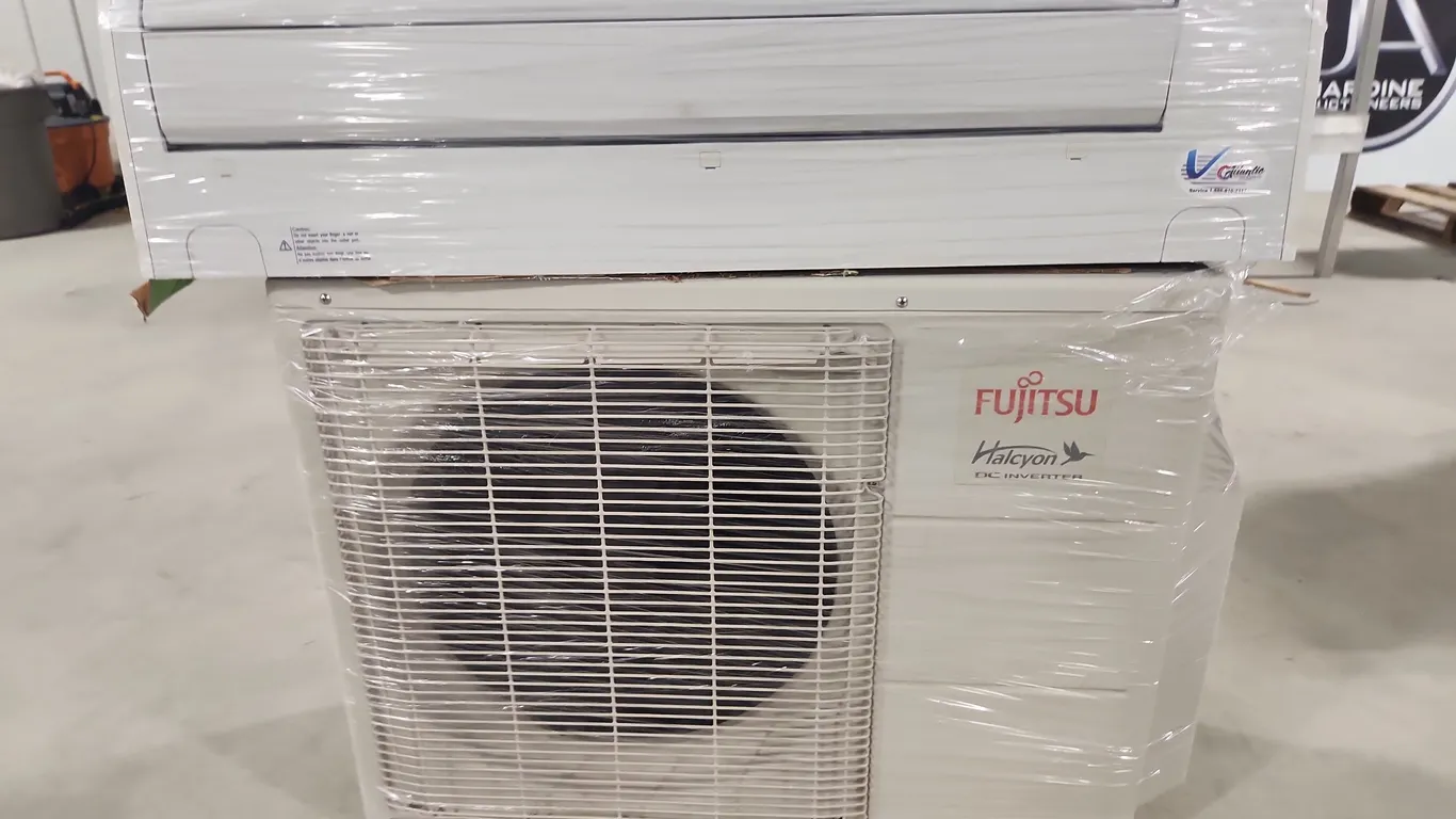 Fujitsu Heat Pump 15k BTU with ODU Stand