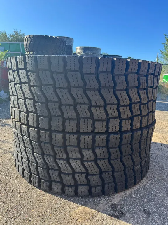 NEW! LOT OF (2 TIRES) BEAVER 20.5-25 24PR RADIAL TIRE (MUD/SNOW TREAD PATTERN)