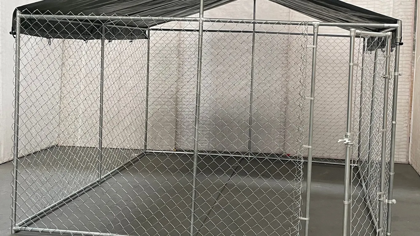 NEW 13X13 CHAINLINK DOG KENNEL