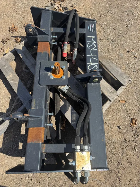 Landhonor PHA-16-2C Skid Steer 3-Point Adapter (Unused)