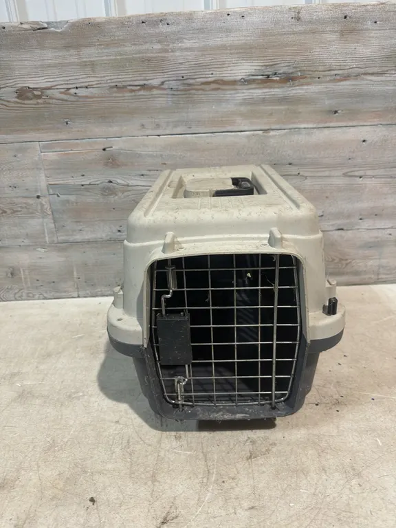 Pet carrier