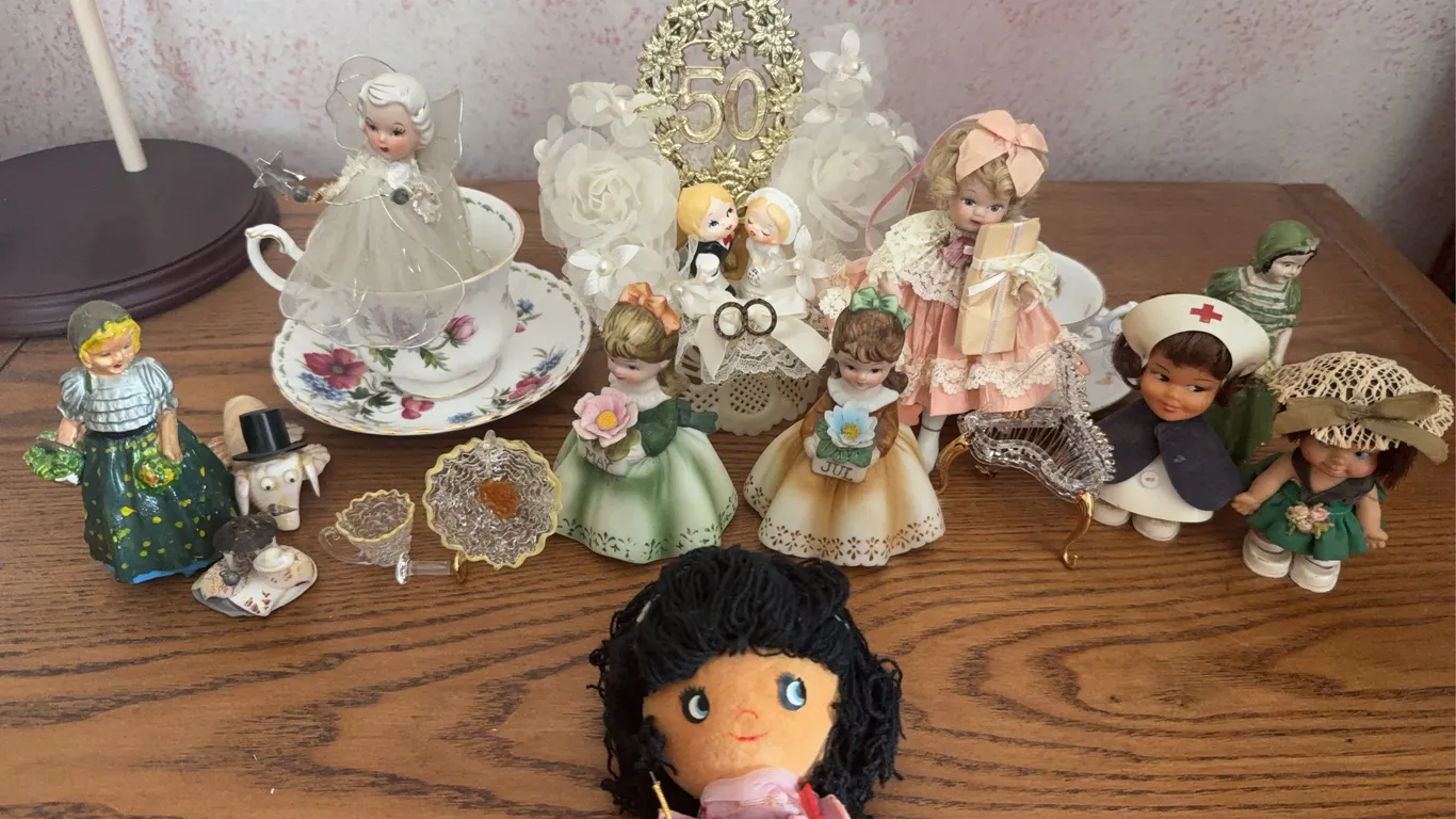 Vintage Miniature Dolls & Figurines Collection