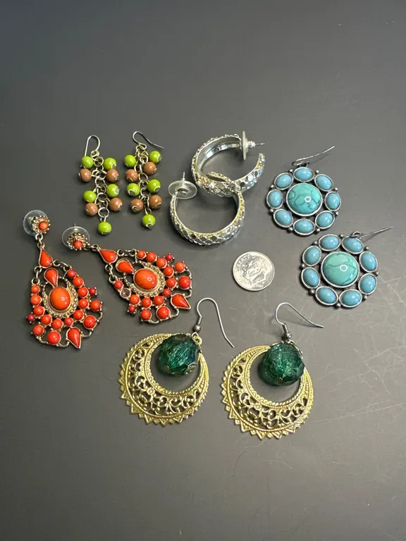 Fashion Earrings in Various Styles and Colors