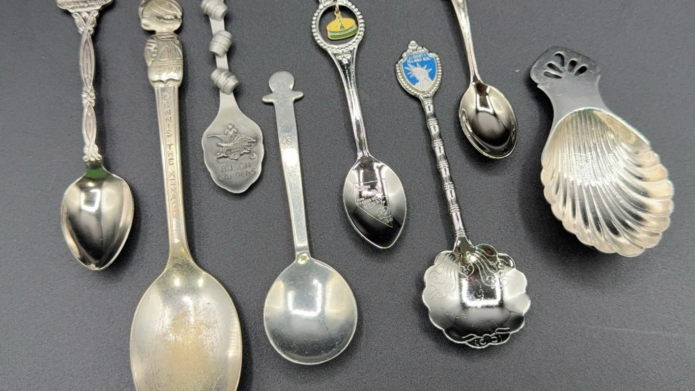 Box Lot Spoons - Dennis the Menace, Lake Tahoe, Busch Gardens