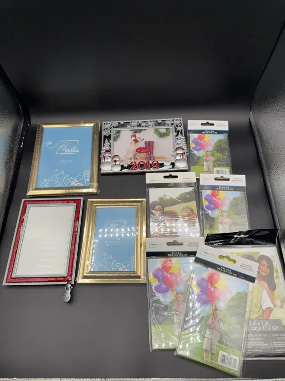 Box Lot Picture Frames