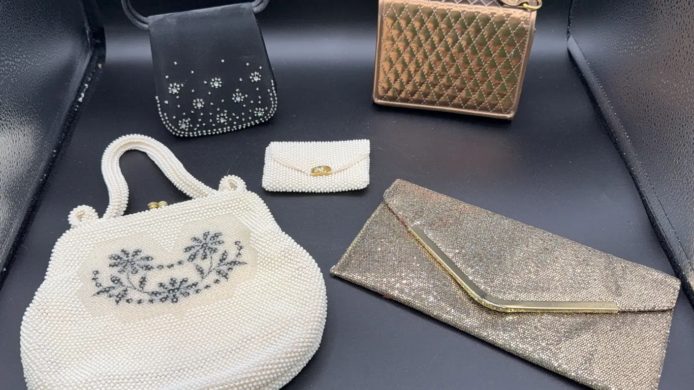 5 Evening Bags/Purses & Coin Purse - Beaded