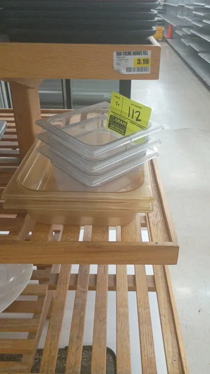 Polycarbonate food storage pans. Includes (3) 1/6-size clear food pans and (2) half-size amber food pans.