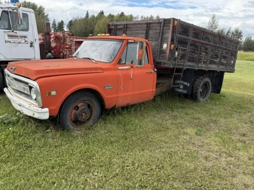 Chevrolet C30 Truck