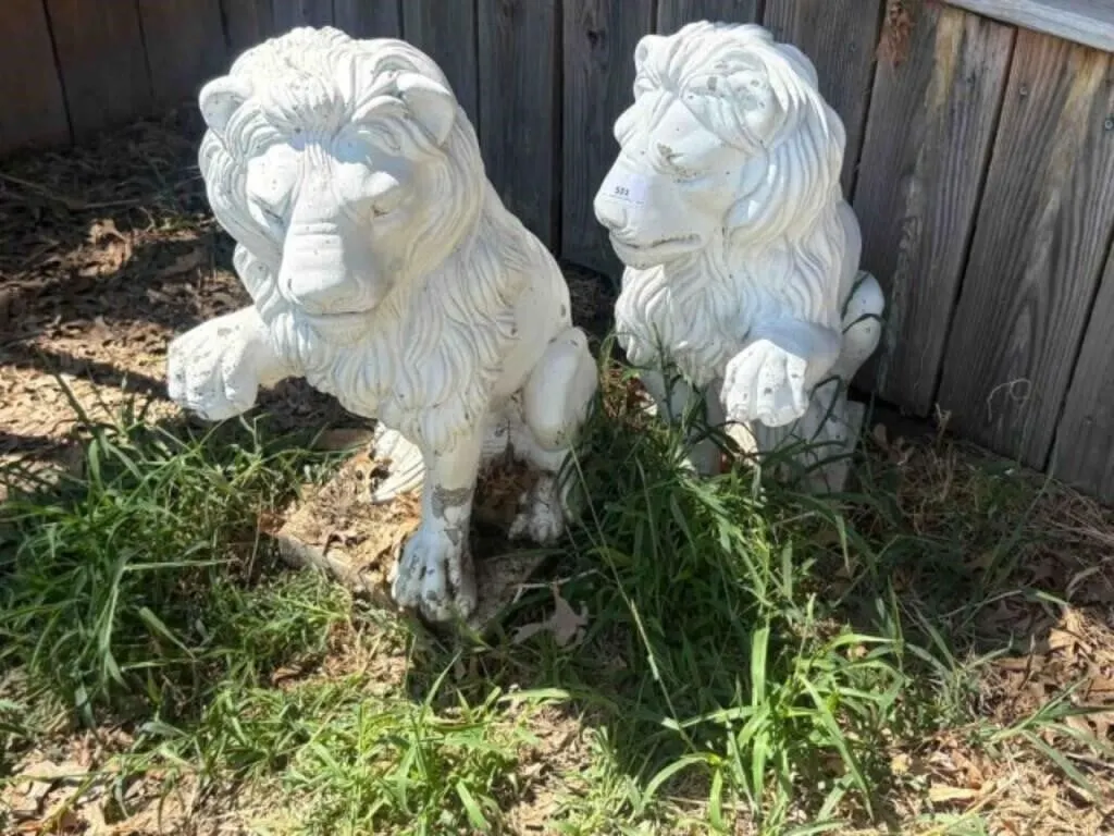 2 CONCRETE LION STATUES- 2' TALL