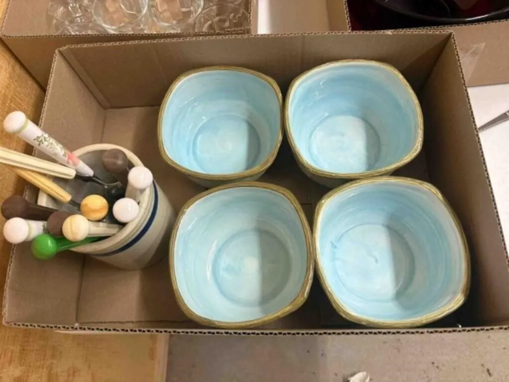 4- SUSAN WINGET BOWL & SPOONS