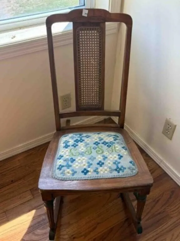SMALL WOODEN ROCKING CHAIR