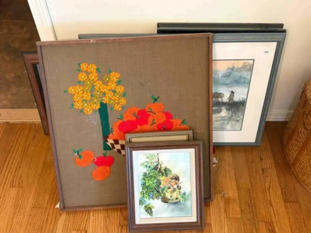 10 ASSORTED PHOTOS/PICTURES/PAINTING