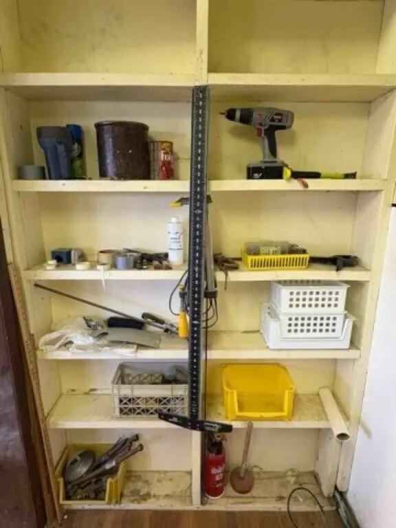 CONTENTS OF SHELVES, TOOLS MISC HARDWARE