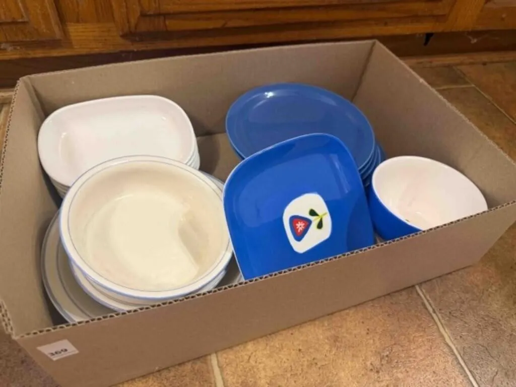 Lenox Bowls - Blue Plates - Corning Ware