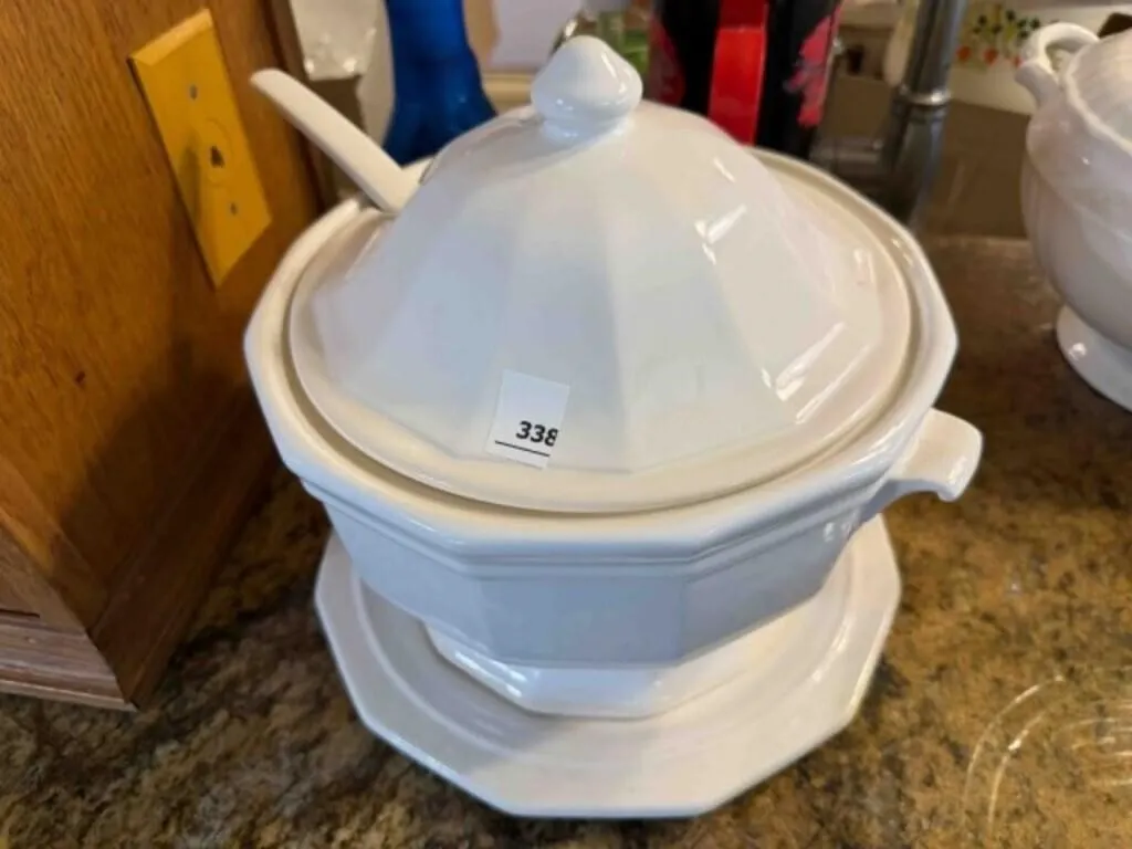 10" Ceramic Serving Pedestal Bowl