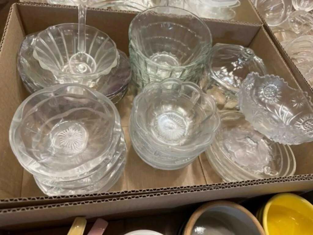 Assort. Clear Glassware