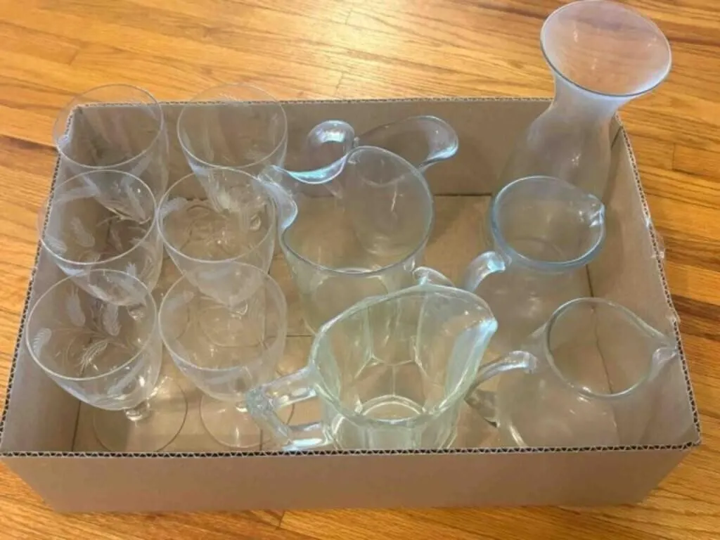 Water Pitchers/Clear Glass Stem Ware