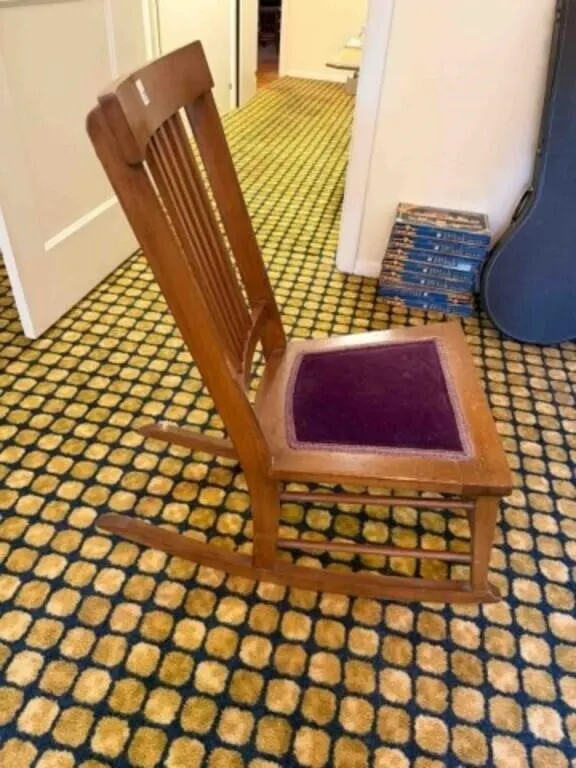 Wood low-profile rocking chair