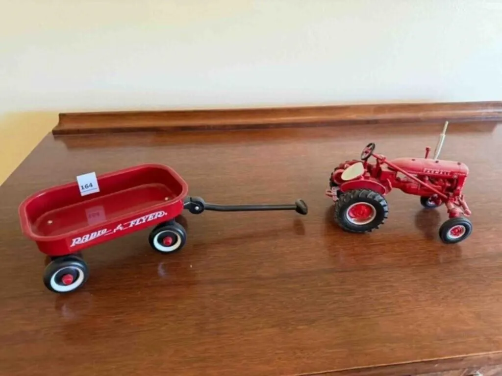 McCormick Farmall tractor and Radio