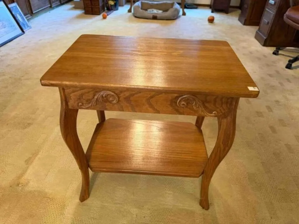 Oak lamp table; 16" x 24" x24" nice