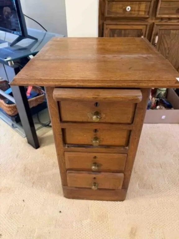 Vintage small 4-drawer cabibinet with pull desktop